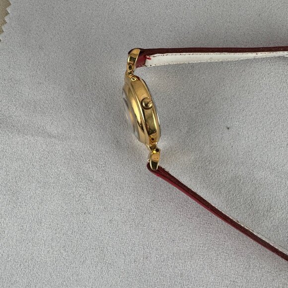 Vintage Fossil T Lug Moon phase Watch with Gold Bezel and Stainless Steel Back - Picture 7 of 8